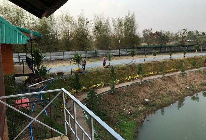 فندق Suannamphukradueng &suansook Resort