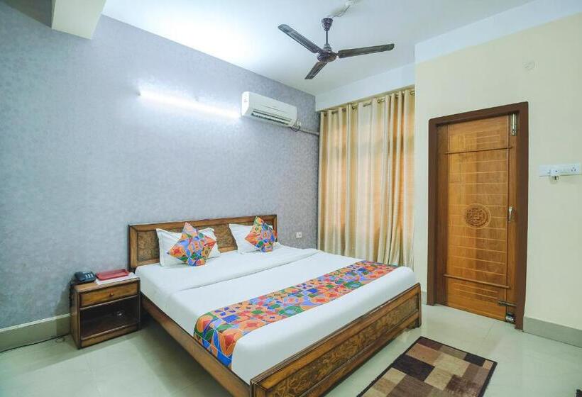 호텔 O Royal Pearl Inn