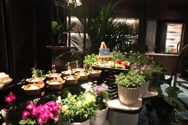 هتل Crowne Plaza Shanghai Hongqiao, An Ihg