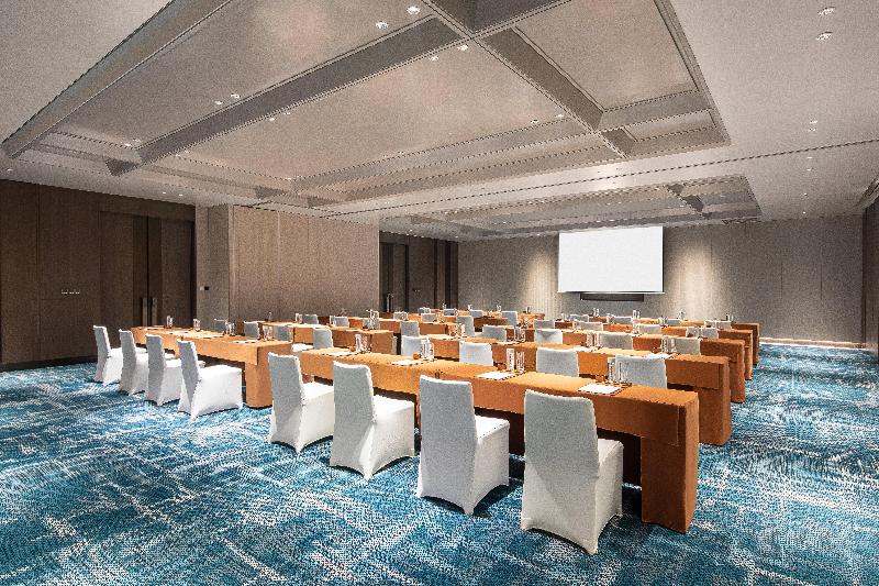 هتل Crowne Plaza Shanghai Hongqiao, An Ihg
