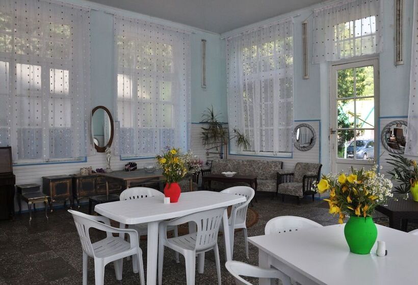 هتل Gugark Retreat