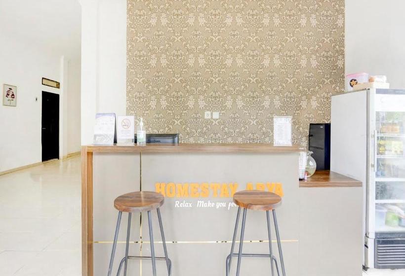 فندق Oyo 3870 Homestay Arya