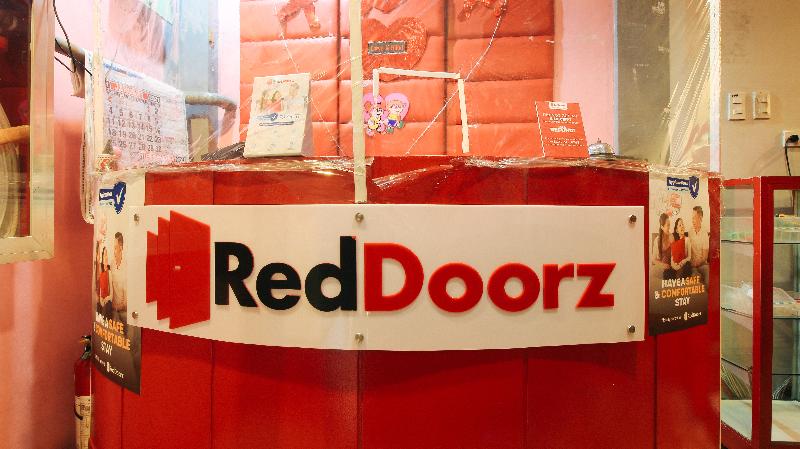 هتل Reddoorz @ P Florentino Street Sampaloc Manila