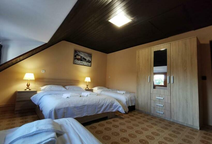 Пансион Ambient Deluxe Apartman