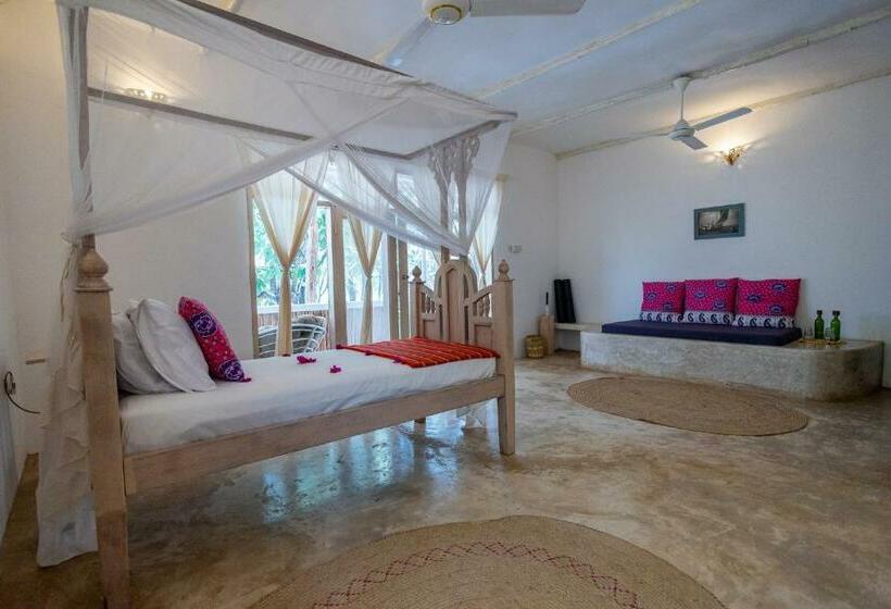 استراحتگاه Sharazad Oasis Retreat