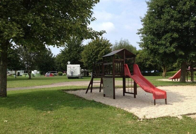 Отель Camping Les Marguerites