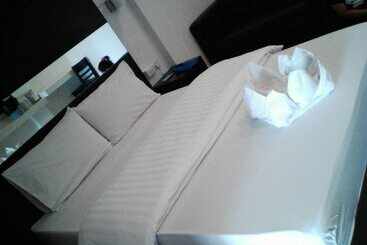 酒店 The Room 24 Resort