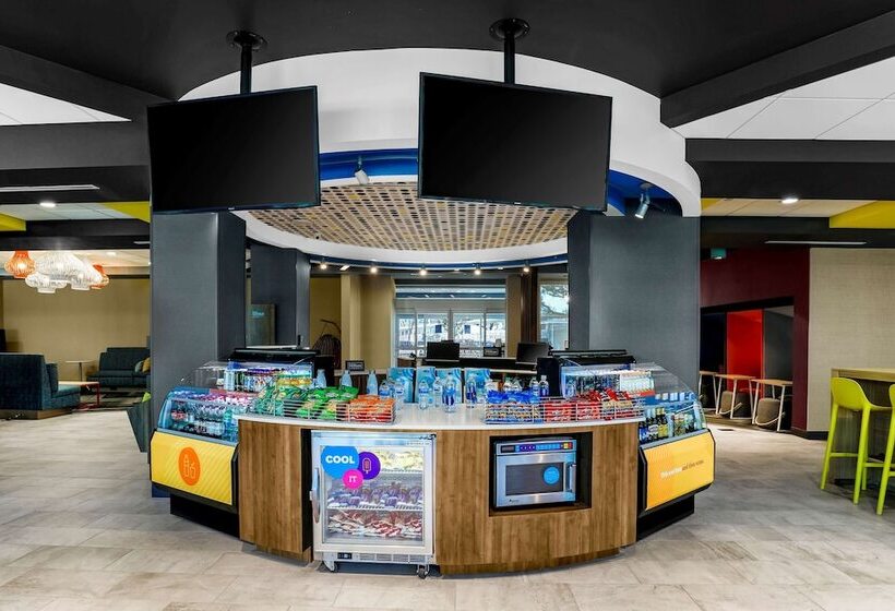 هتل Tru By Hilton Dallas Downtown Market Center