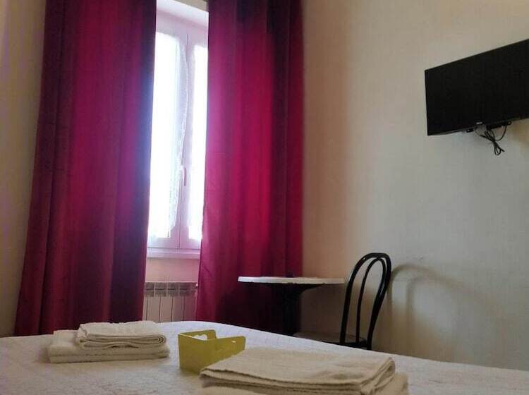 פנסיון Isola Verde Guest House