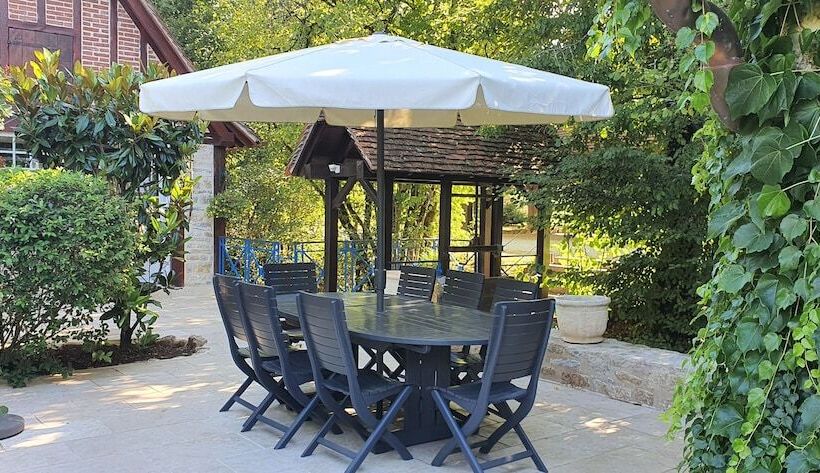 펜션 Moulin Du Soustre