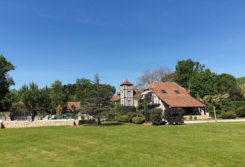 펜션 Moulin Du Soustre