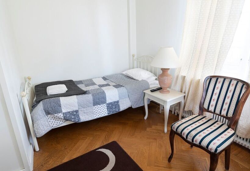 بنسيون Värdshuset I Motala