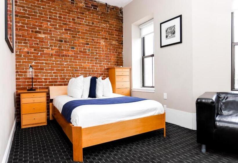 Stylish Downtown Studio In The Southend, C.ave #31