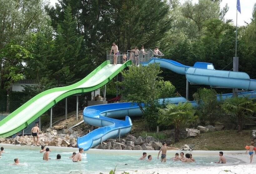 ホテル Camping Le Plan D Eau Saint Charles