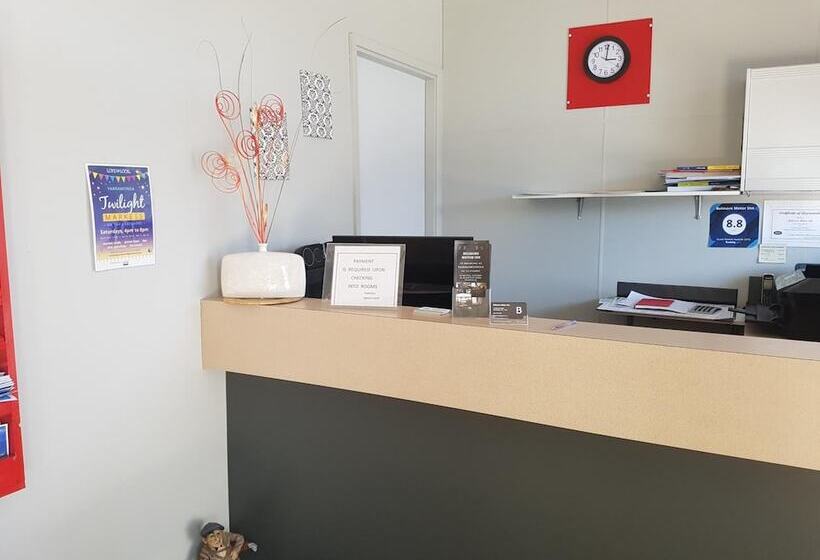 מוטל Belmore Motor Inn