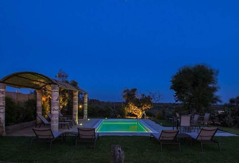 פנסיון Camera Standard In Resort Con Piscina