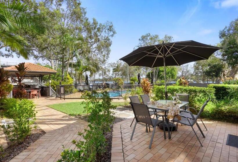 Курорт Como Noosa