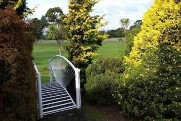 Shearwater Resort