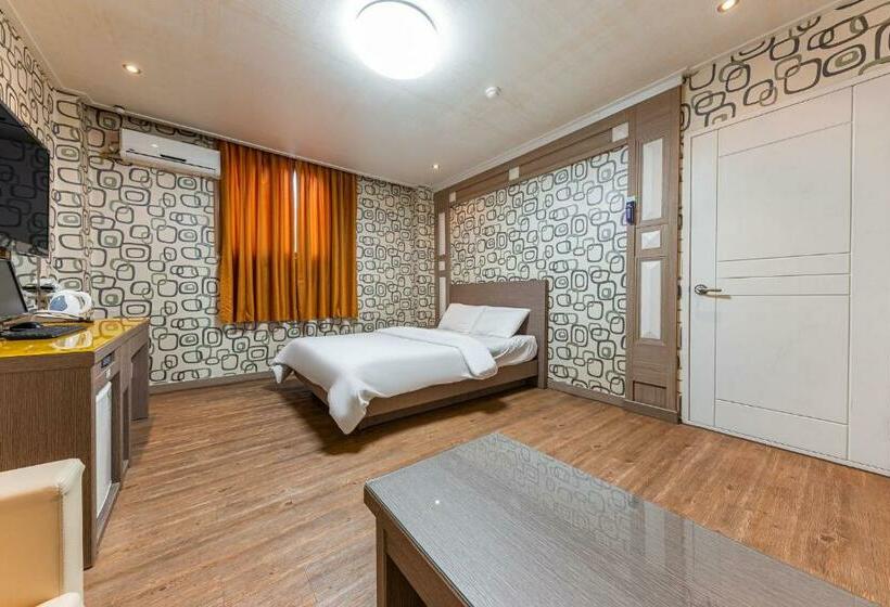 Su Motel