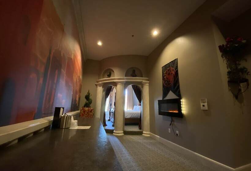 Chateau Avalon Hotel & Spa