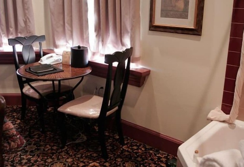 Chateau Avalon Hotel & Spa