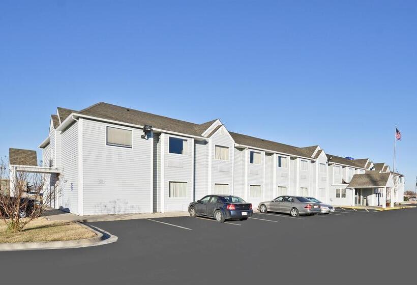 فندق Americas Best Value Inn And Suites Ada