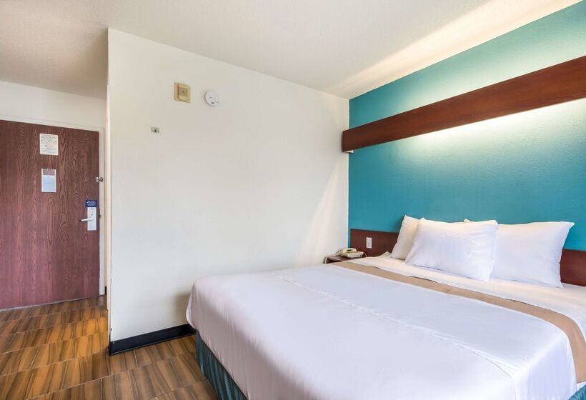 Szálloda Americas Best Value Inn & Suites Brunswick