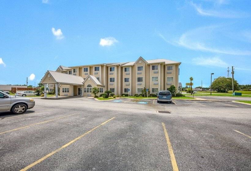 هتل Americas Best Value Inn & Suites Brunswick