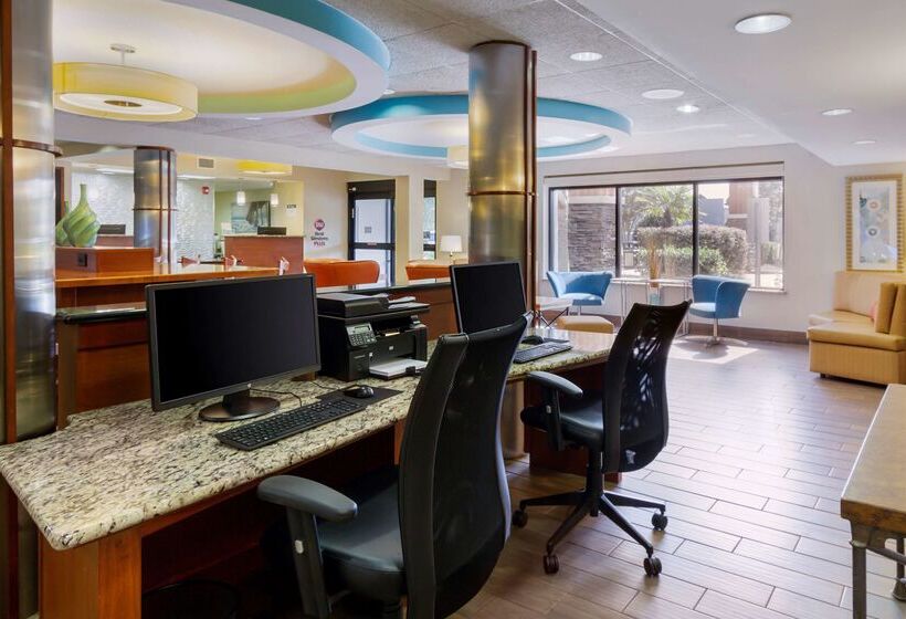 هتل Best Western Plus Wilmington/wrightsville Beach