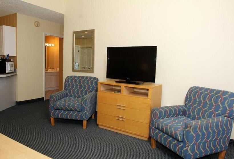 هتل Chart House Suites And Marina