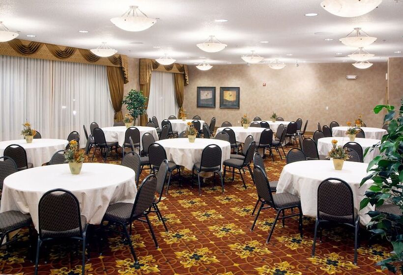 Clubhouse Hotel Sioux Falls