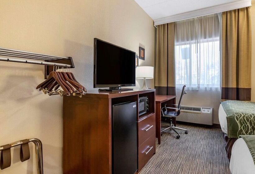 هتل Comfort Inn Warren