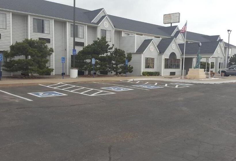 هتل Desert Inn Tucumcari