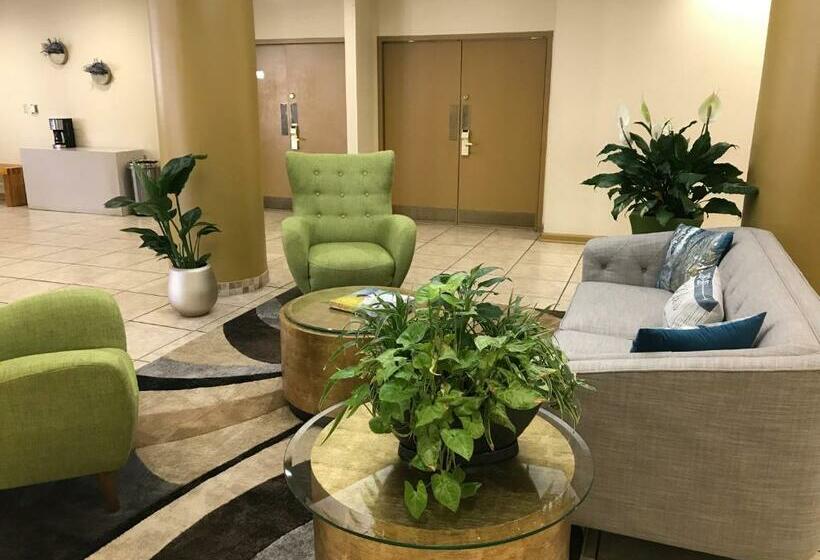 酒店 Golden Green Charlotte