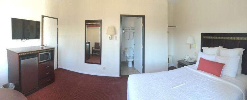 هتل Harborview Inn & Suitesconvention Centerairportgaslampseaworldzoobalboa Park