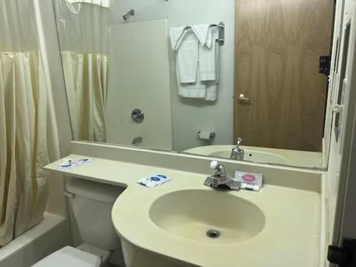 Motel 6 Idabel, Ok