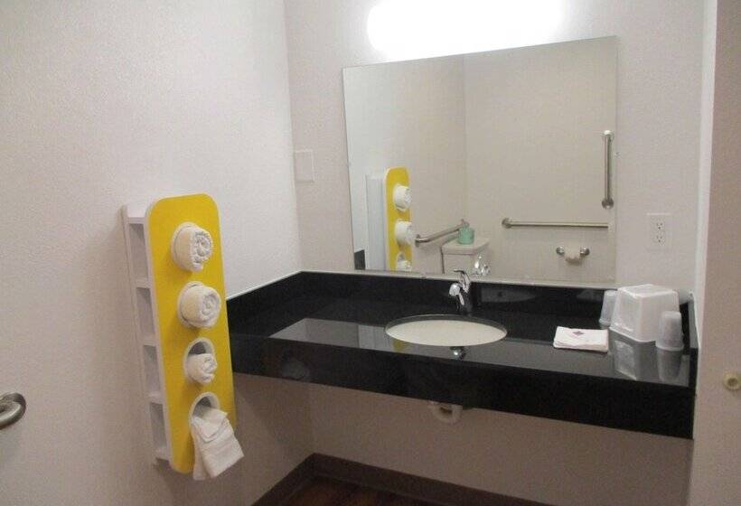 Motel 6 Chilhowie, Va