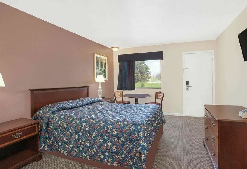 בית מלון כפרי Imperial Inn Grand Blanc