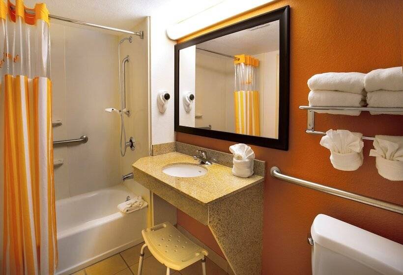 Fotos del hotel La Quinta Inn By Wyndham Orlando International Drive North:  38