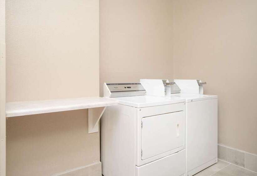 هتل La Quinta Inn & Suites By Wyndham Atlanta Stockbridge