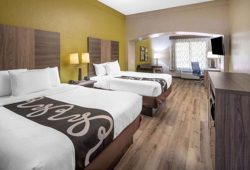 هتل La Quinta Inn & Suites By Wyndham Atlanta Stockbridge