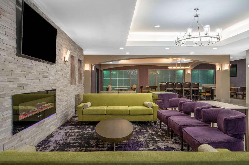 هتل La Quinta Inn & Suites By Wyndham Atlanta Stockbridge
