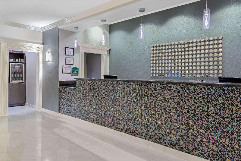 هتل La Quinta By Wyndham Brownsville North