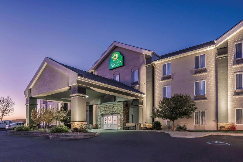 هتل La Quinta By Wyndham Moscow Pullman