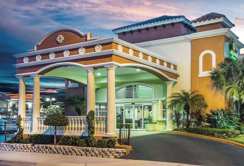 בית מלון כפרי La Quinta By Wyndham Oceanfront Daytona Beach