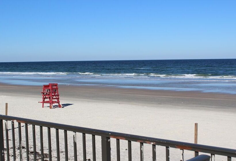 בית מלון כפרי La Quinta By Wyndham Oceanfront Daytona Beach
