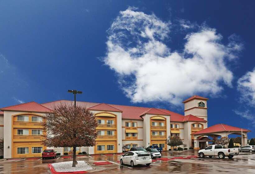 هتل La Quinta By Wyndham Weatherford