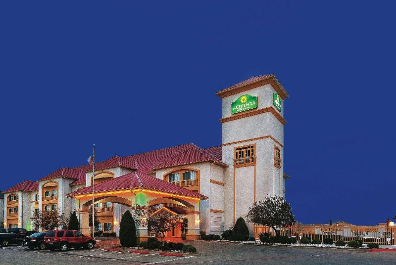 هتل La Quinta By Wyndham Weatherford