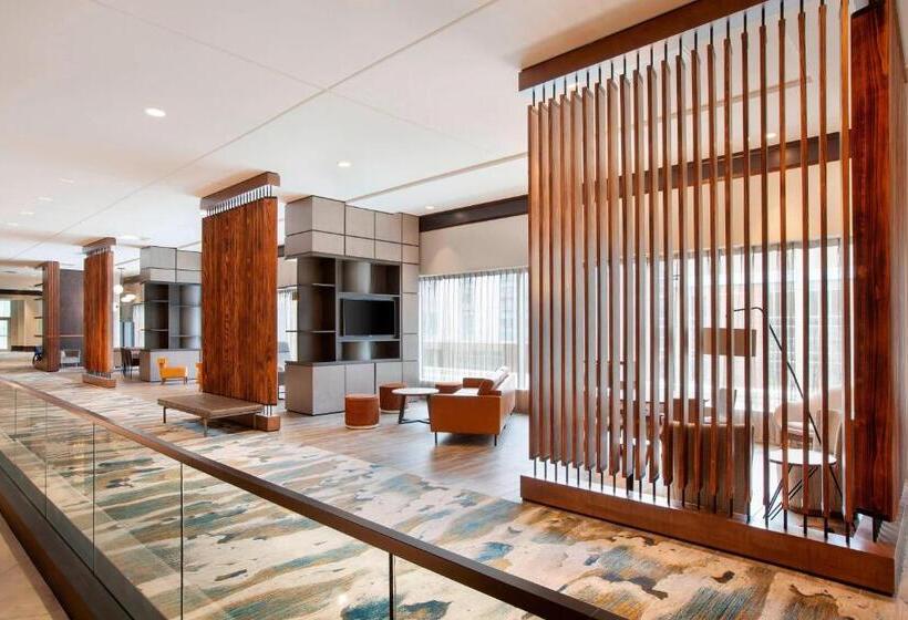 هتل Louisville Marriott Downtown