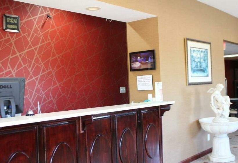Отель Magnolia Inn And Suites Southaven